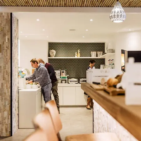 Helios By Cw Collection Szálloda 3*