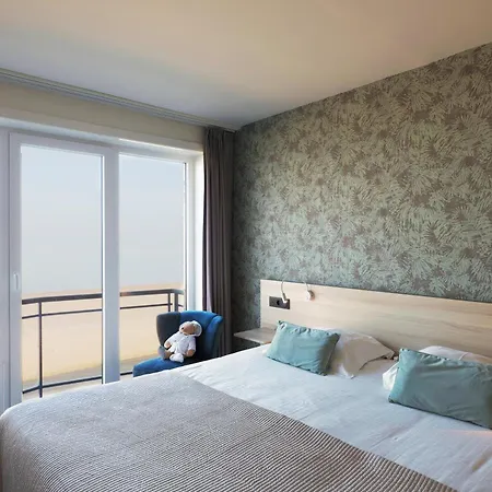 Helios By Cw Collection Otel