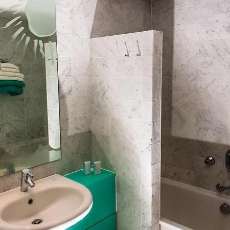 C-hotels Helios 3*