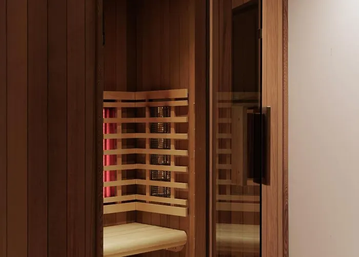 Helios By Cw Collection 4* 布兰肯贝赫