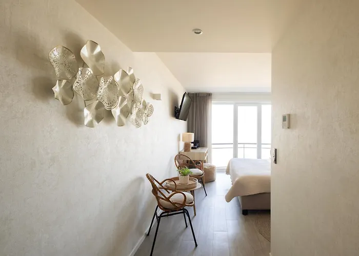 酒店 Helios By Cw Collection 4*